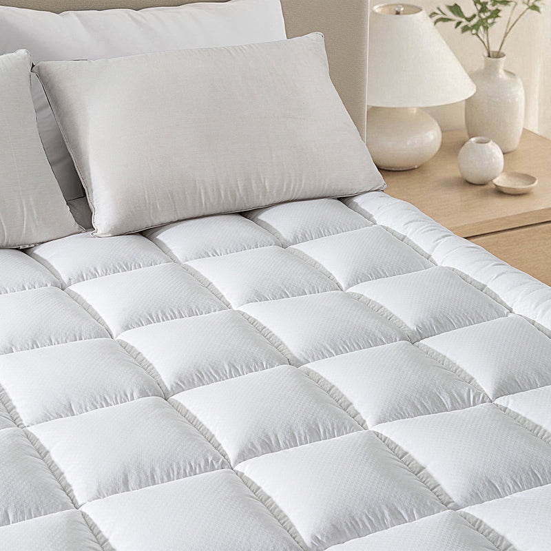 Vccoem Cooling Mattress Topper Queen White, Extra Thick Quilted Mattress Pad, Deep Pocket Fit, Breathable Plush Bed Topper, Hypoallergenic